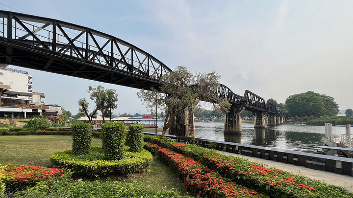 Khao Pun Caves- RiverKwai Bridge - Boutique Raft Resort - Hell Fire Pass